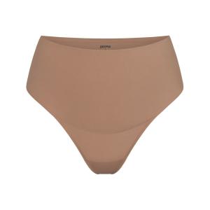 Стринги с высокой талией SKIMS Smoothing Intimates, цвет Sienna