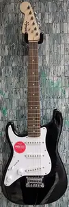 Squier Mini Stratocaster для левшей, гриф из лавра, черный