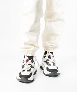 Разноцветные кроссовки