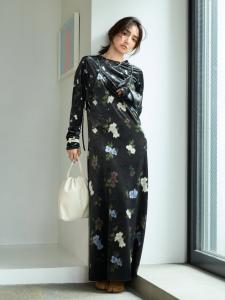 Бархатное платье-комбинация с открытой спиной Miesrohe, цвет Blk[009]