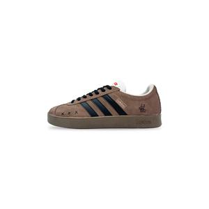 Adidas VL COURT 2.0 YIMING Manufacturing, Кроссовки для скейтборда Unisex низкие Coffee Brown Star Trace Balance коричневый черный
