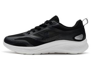 Кроссовки мужские низкие черные/белые Xtep