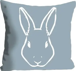 Декоративная подушка Queence "Ньорд", с контурами кролика, чехол без наполнения, 1 шт 40х40 см, синий