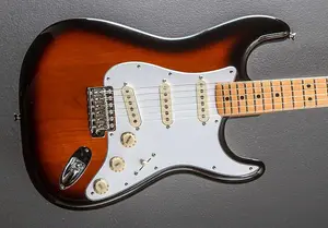 Fender Jimi Hendrix Stratocaster - Трехцветный санберст