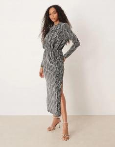 Платье макси YAS с высоким воротом и длинными рукавами, блестящее, серебристого цвета