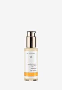 Крем для лица BALANCING DAY LOTION Dr. Hauschka
