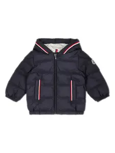 Пуховик с капюшоном Moncler Enfant, синий