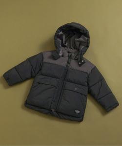 Легкая и пушистая утепленная куртка