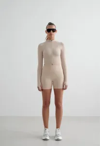 Бесшовные леггинсы, придающие фигуре желаемую форму. Aim’N, Beige