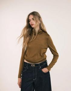 Тонкий водолазка Mango бежевого цвета