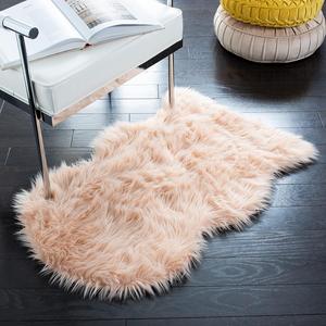 Ковер SAFAVIEH, 61 x 92 см, Faux Sheep Skin Collection Light Pink FSS115U Silken Glam