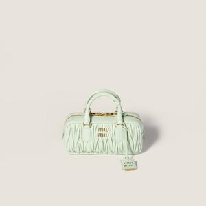 Сумка Arcadie из мателассе из наппа MIU MIU, зеленый