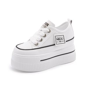 Женские низкие повседневные кроссовки для увеличения роста, устойчивые к истиранию, легкие, waterproof Milan love song, белый