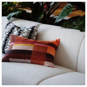 Чехол для подушки IKEA, 40x58 см, цвет brown-red/bright pink