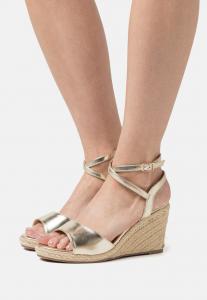 Эспадрильи Anna Field