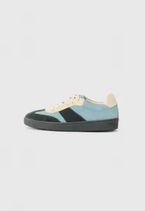 Тренеры саноа Samsøe Samsøe, Blue