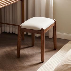 Quanu Комод из массива дерева для спальни в скандинавском стиле с туалетным столиком, выдвижным вращающимся тумбочкой и табуретом