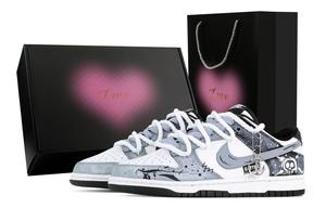 Dunk Pirate, Heart Box устойчивые к истиранию низкие кроссовки для скейтбординга unisex Nike, светло-голубой