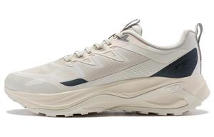 Антискользящие износостойкие низкие кроссовки для бега мужские белые черные XTEP