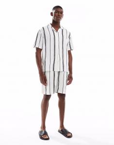 Короткие льняные шорты в однотонную полоску Only & Sons