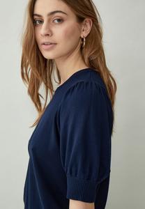 Базовая футболка Miliva Knit Tee Minus, чёрный ирис однотонный