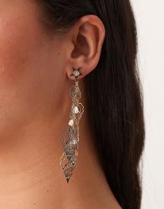 Серьги-гвоздики с вырезанными ракушками золотистого оттенка Asos Design