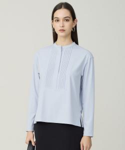 Простой топ из жоржета с декоративными складками