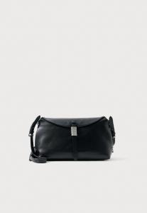 Сумка Pinko NEW SADDLE, Nero Limousine/Silver-Coloured/Black