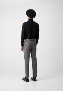 Чиносы SUPERFLEX Lindbergh, черный