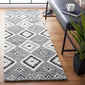 Ковер SAFAVIEH, 69 x 214 см, Aspen Collection Runner, Black & Ivory, ручной работы марокканский бохо из шерсти, идеально для помещений с высокой проходимостью в гостиной, спальне (APN814Z)