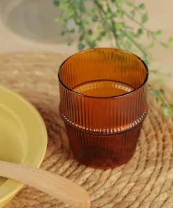 Складное термостойкое стекло с гофрированной структурой