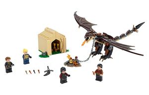 Конструктор Harry Potter Collection Triwizard Tournament Hungarian Tree Bee Dragon, 300 деталей, 75946 LEGO
