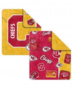 Плед Dream Weave с символикой Kansas City Chiefs, 50 x 60 дюймов Logo Brands, Red