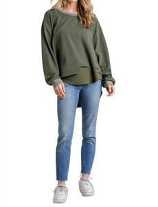 Многослойный топ с бахромой по низу, цвет оливковый umgee