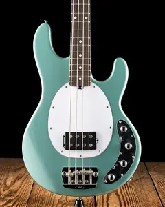 Sterling StingRay RAY34 - Dorado Green