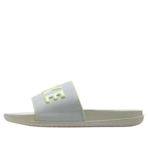 Шлепанцы (WMNS) Nike Offcourt Slide 'Light Silver Barely Volt'