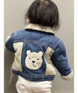 (K) Ультрамягкая джинсовая куртка с медвежьим боа (для малышей)