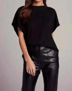 Футболка Roxy черного цвета sundays