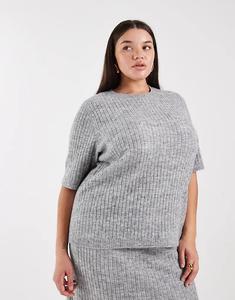 Трикотажный топ с короткими рукавами Vero Moda Curve в сером меланжевом цвете
