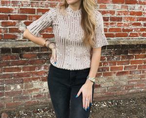 Delaney Блестящий топ в розовом цвете Design History