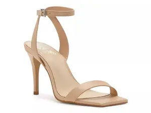 Сандалии Saprenda 2 Vince Camuto, Taupe