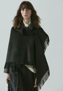 С шарфом с бахромой Massimo Dutti, Black