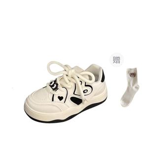 BINGO DUCK Дышащие скейтерские туфли женские черные с черными подарочными носками, цвет Black Gift Socks