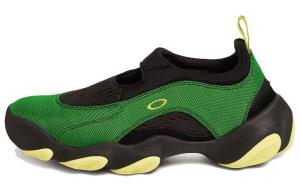 Кроссовки с телесными вставками Oakley