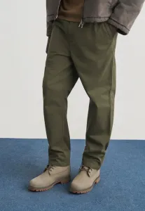 Джинсы свободного кроя flint pant Carhartt Wip, Leaf Garment Dyed