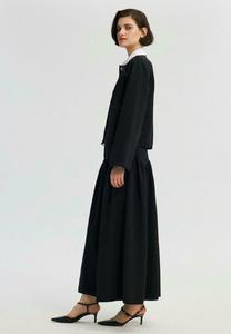 Тонкая куртка SEAM DETAILED Touché Privé, черный