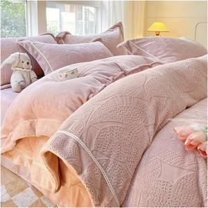 YUSIWOAL Комплект постельного белья плюшевый супермягкий с покрывалом и стеганым одеялом