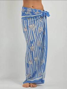 Hiccup Пляжное полотенце в синем цвете, морской синий