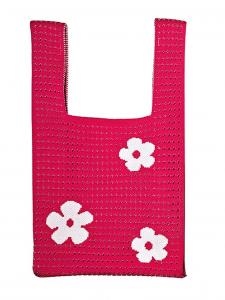 Выберите один из 2 видов вязаных сумок для женщин.