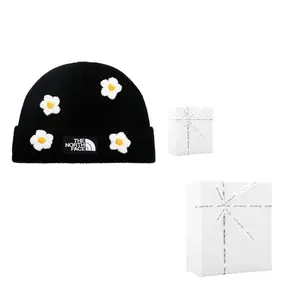 Нейлоновая шапка унисекс THE NORTH FACE, черный